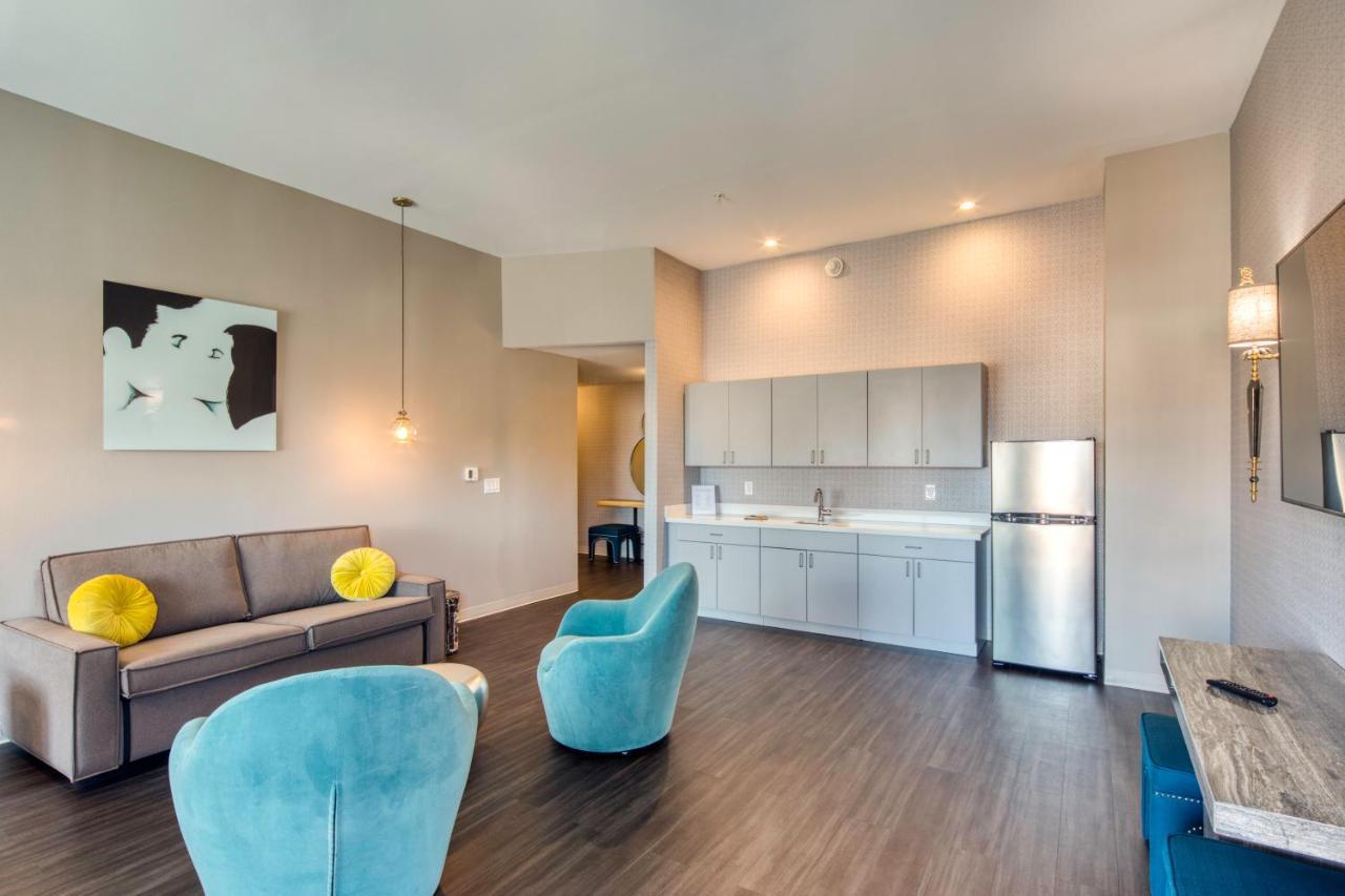 Holiday Inn Express & Suites - Charlotte - South End By Ihg Eksteriør billede