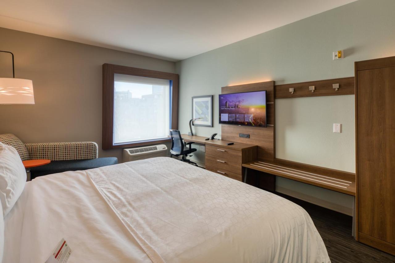 Holiday Inn Express & Suites - Charlotte - South End By Ihg Eksteriør billede