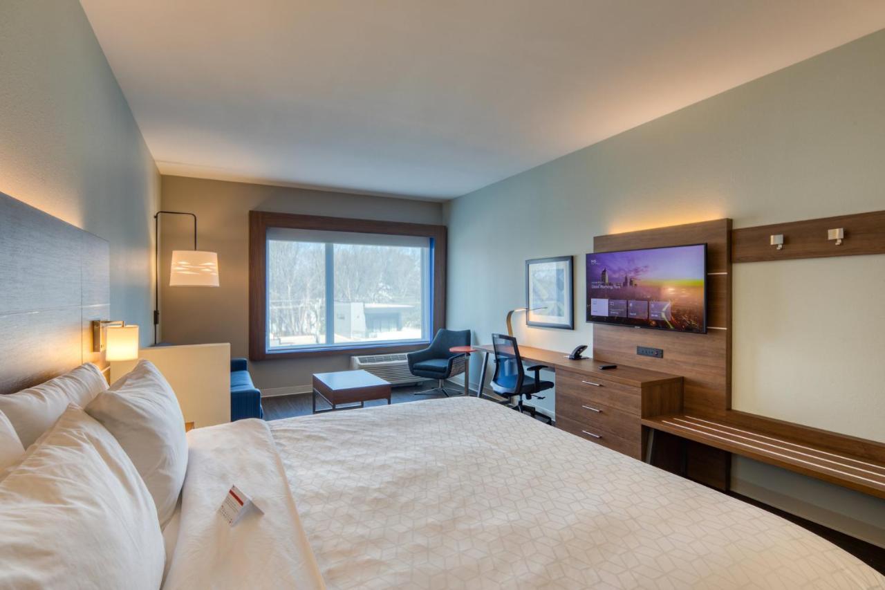 Holiday Inn Express & Suites - Charlotte - South End By Ihg Eksteriør billede