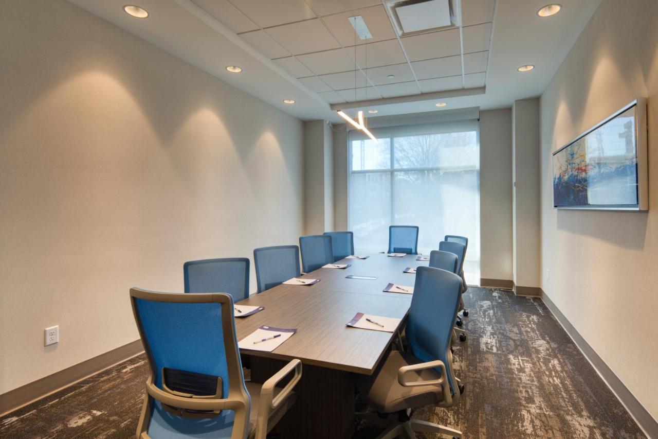 Holiday Inn Express & Suites - Charlotte - South End By Ihg Eksteriør billede