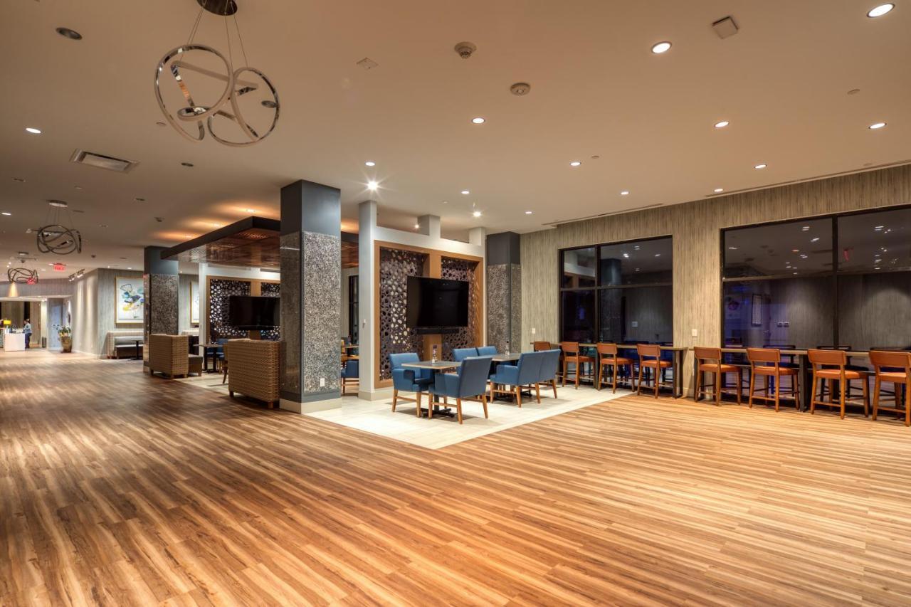 Holiday Inn Express & Suites - Charlotte - South End By Ihg Eksteriør billede